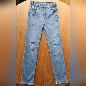 Levi's 724 High Rise Slim Straight Women's Jeans, size 26, great condition!